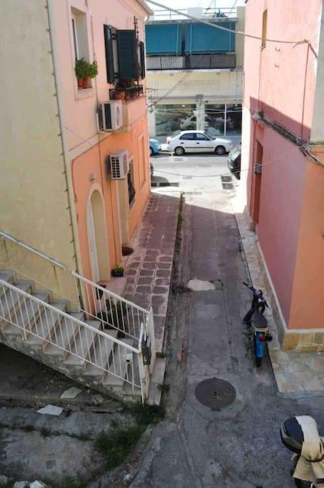 Appartamento Evdoxia - Piccola Casa Corfu Town Esterno foto