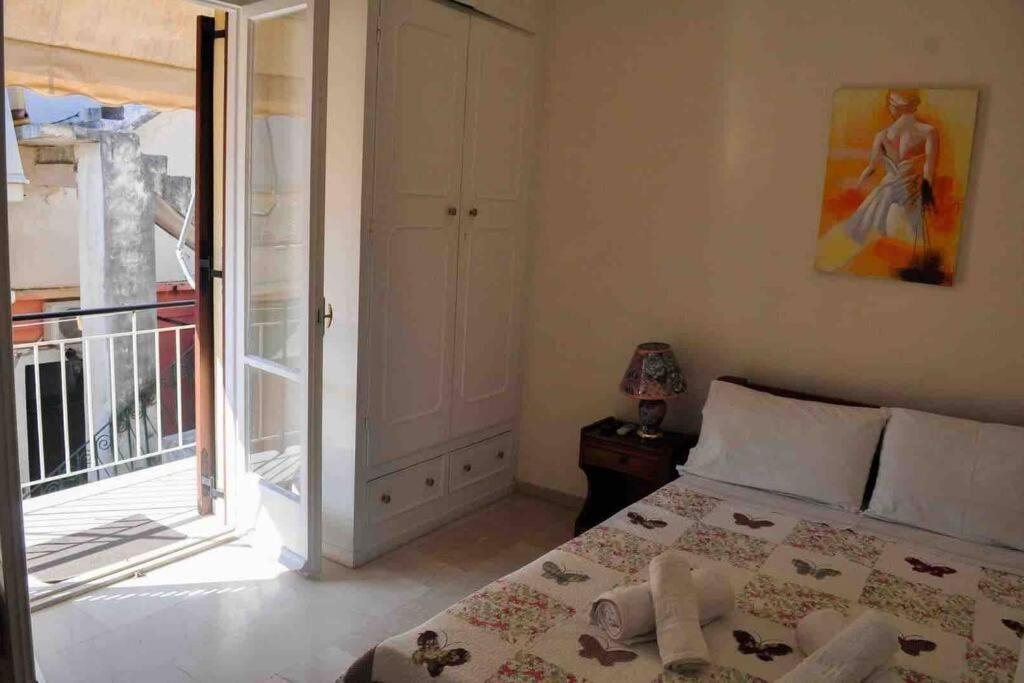 Appartamento Evdoxia - Piccola Casa Corfu Town Esterno foto